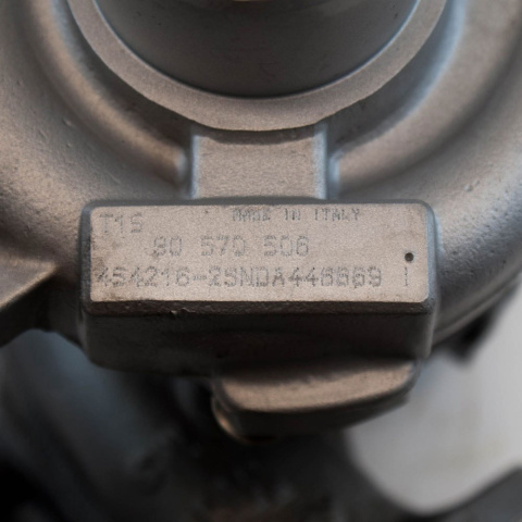 Turbosprężarka 454216-2 GARRETT Turbosprężarka 454216-2 GARRETT