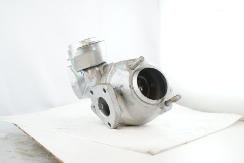 Turbosprężarka 717478 GARRETT Turbosprężarka 717478 GARRETT