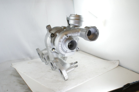 Turbosprężarka 724930 GARRETT Turbosprężarka 724930 GARRETT