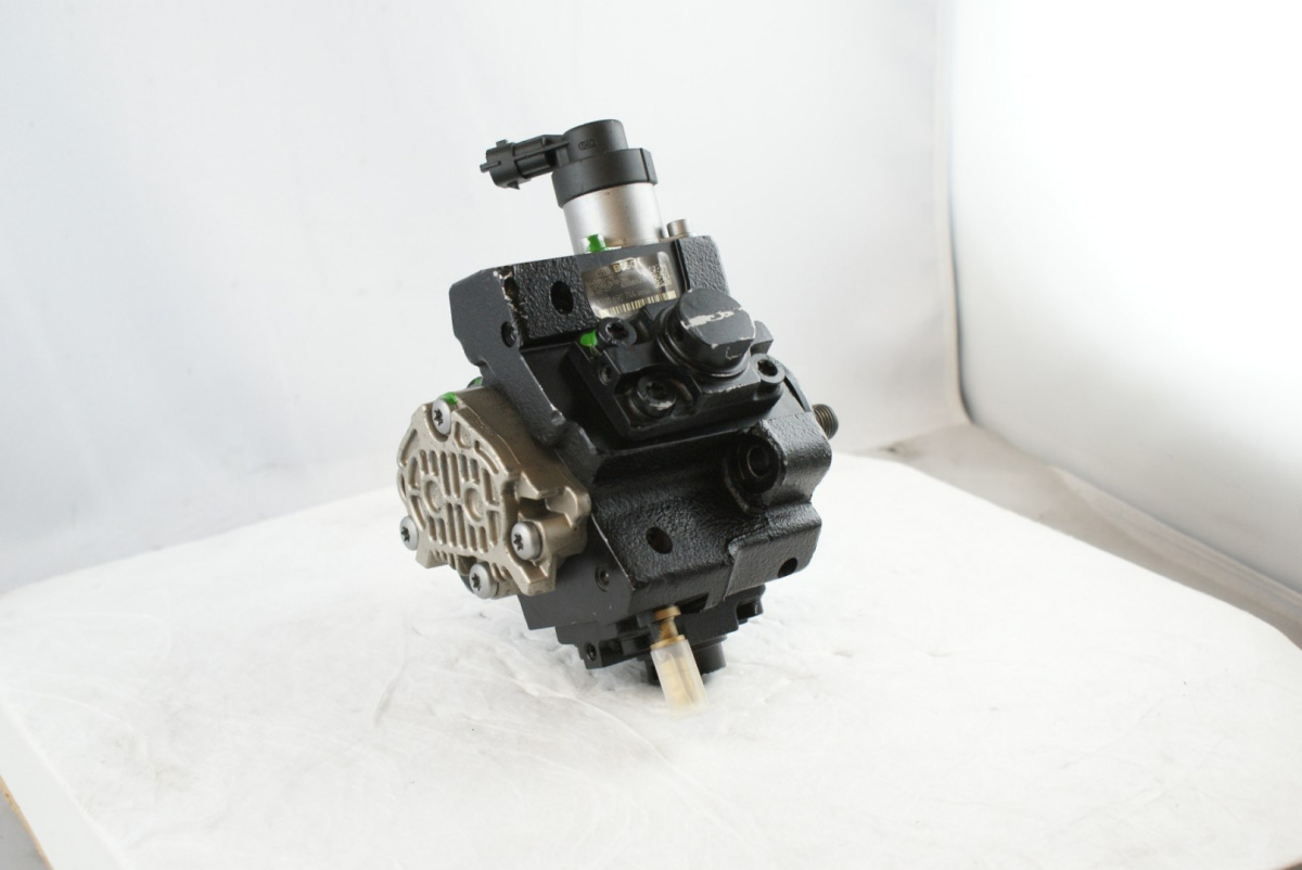 Pompa wtryskowa CR 0445010170 BOSCH Pompa wtryskowa CR 0445010170 BOSCH