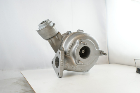 Turbosprężarka 454161 GARRETT Turbosprężarka 454161 GARRETT