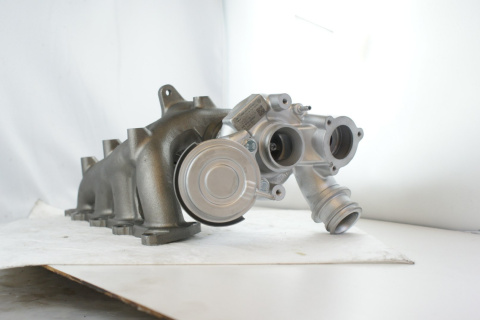 Turbosprężarka 49373-01001 GARRETT Turbosprężarka 49373-01001 GARRETT