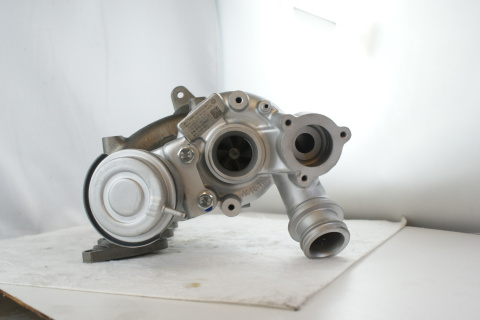 Turbosprężarka 49373-01001 GARRETT Turbosprężarka 49373-01001 GARRETT