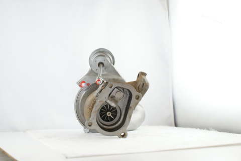 Turbosprężarka 53039700014 RENAULT VOLVO 1,9TD Turbosprężarka 53039700014 RENAULT VOLVO 1,9TD