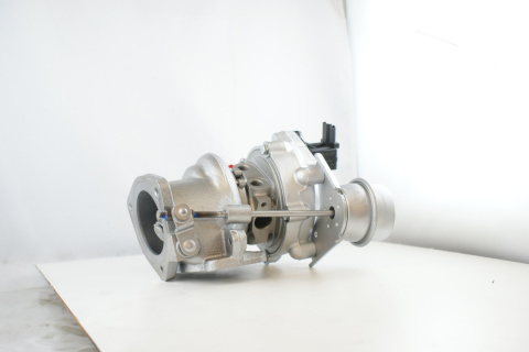 Turbosprężarka 53039700127 HYUNDAI 1,6THP Turbosprężarka 53039700127 HYUNDAI 1,6THP