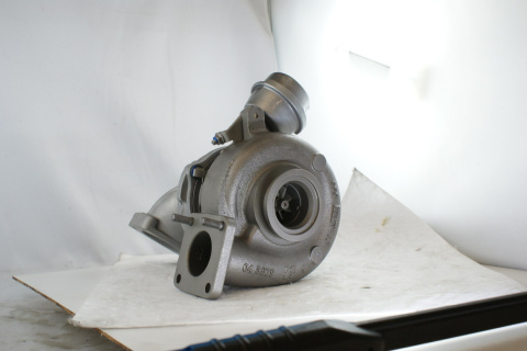 Turbosprężarka 53049700052 KKK Turbosprężarka 53049700052 KKK