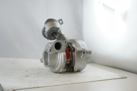 Turbosprężarka 753556-0002 GARRETT Turbosprężarka 753556-0002 GARRETT