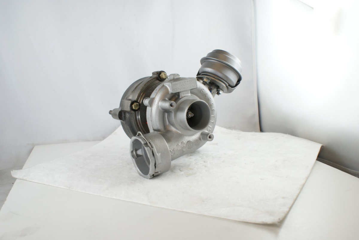 Turbosprężarka 758219 AUDI 1,9TDI Turbosprężarka 758219 AUDI 1,9TDI