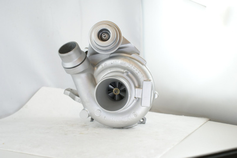 Turbosprężarka 762785 GARRETT Turbosprężarka 762785 GARRETT