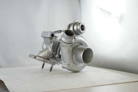 Turbosprężarka 762785 GARRETT Turbosprężarka 762785 GARRETT