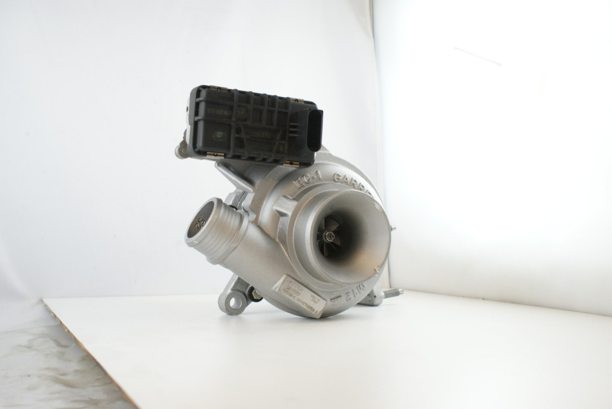 Turbosprężarka 787630-0001 GARRETT Turbosprężarka 787630-0001 GARRETT