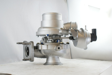 Turbosprężarka 790367 GARRETT Turbosprężarka 790367 GARRETT